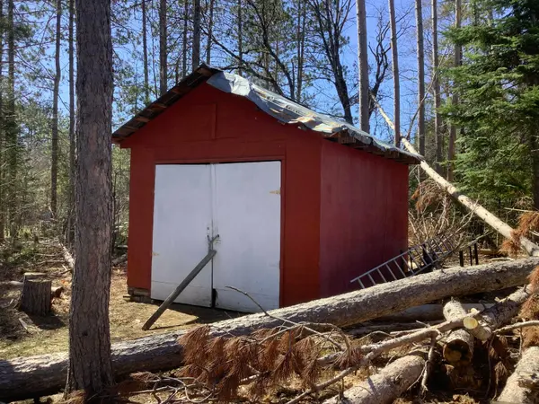 1106 Homestead RD, Highlands East, ON K0L 1C0