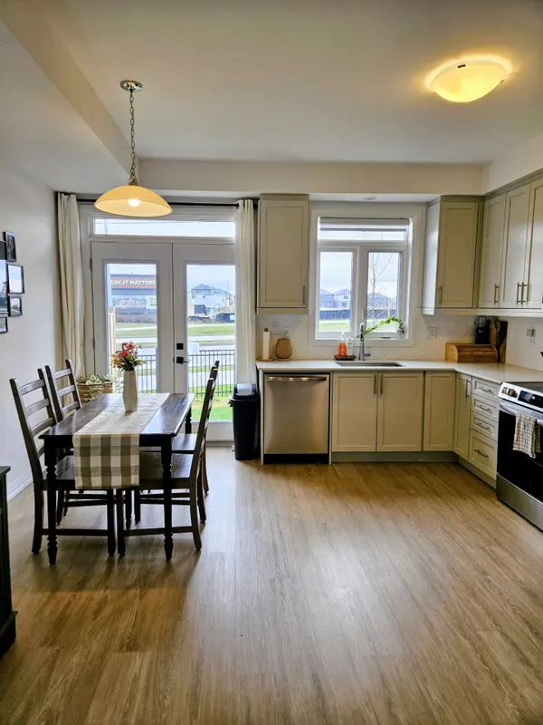 55 Tom Brown DR #31, Brant, ON N3L 0K3