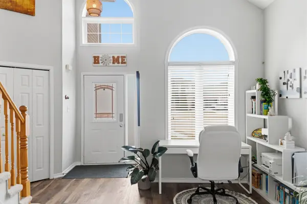 114 Braemar Ave CALEDONIA AVE, Haldimand, ON N3W 2L8