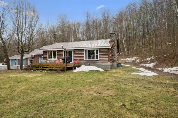 411A Peggs Mountain RD SE, Ryerson, ON P0A 1C0