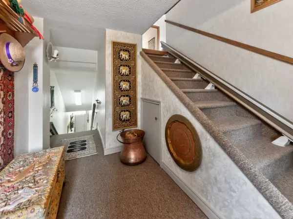 99 King ST E, Gananoque, ON K7G 1E8