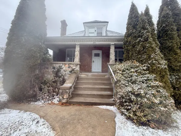 201 Grand AVE, Chatham-kent, ON N7L 1C2