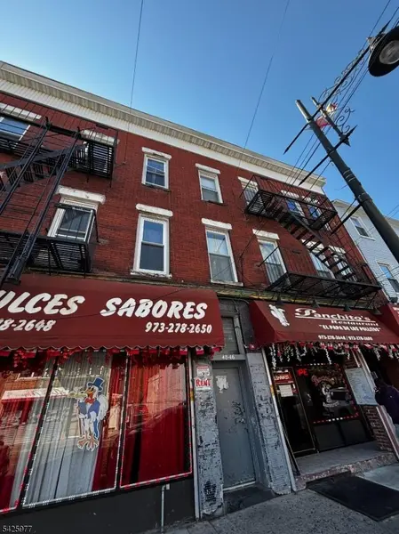 48 Market St, Paterson City, NJ 07505