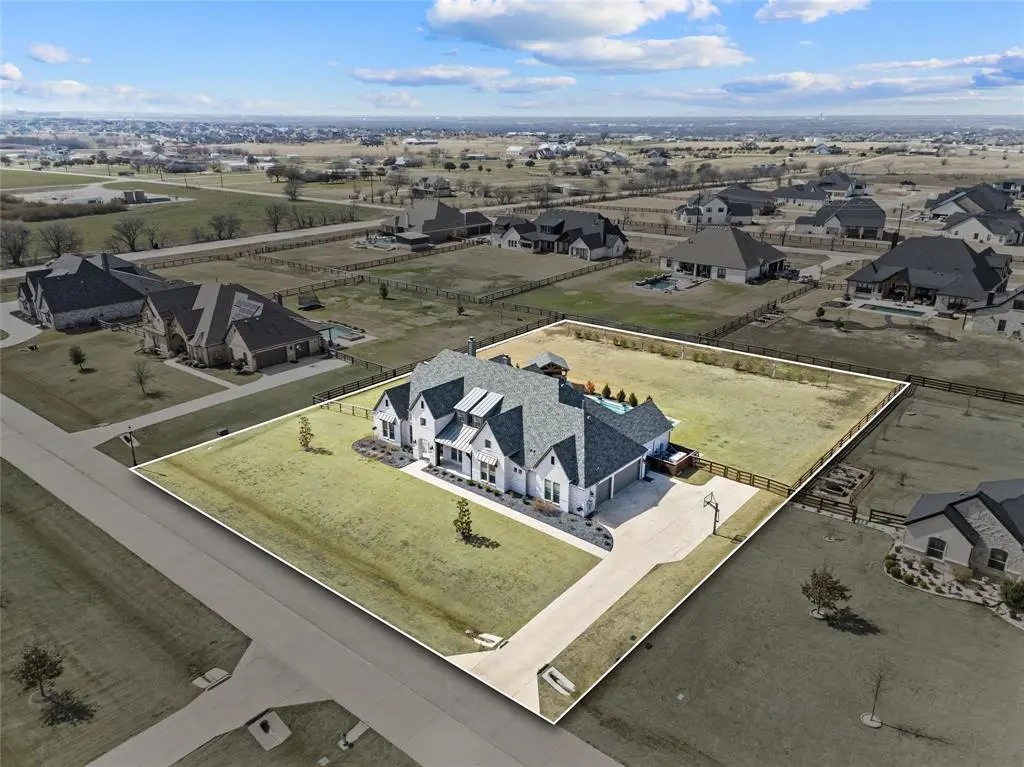 516 Westcreek Lane, Northlake, TX 76226