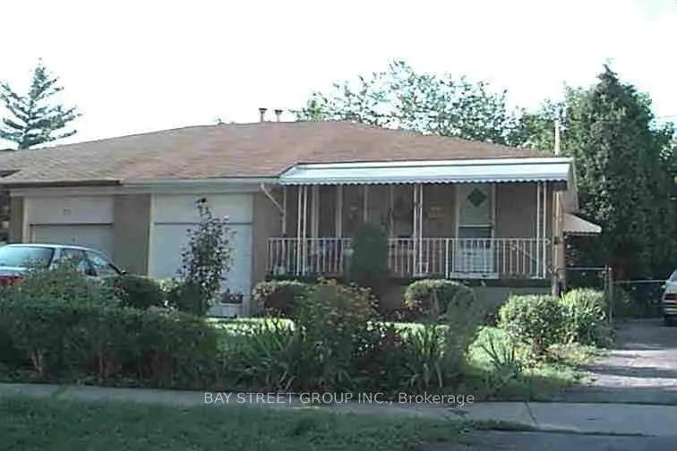 73 Regatta CRES #Lower, Toronto C07, ON M2R 2X7