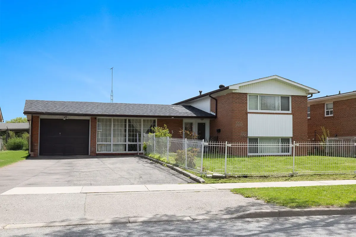 83 John Garland BLVD, Toronto W10, ON M9V 1N5