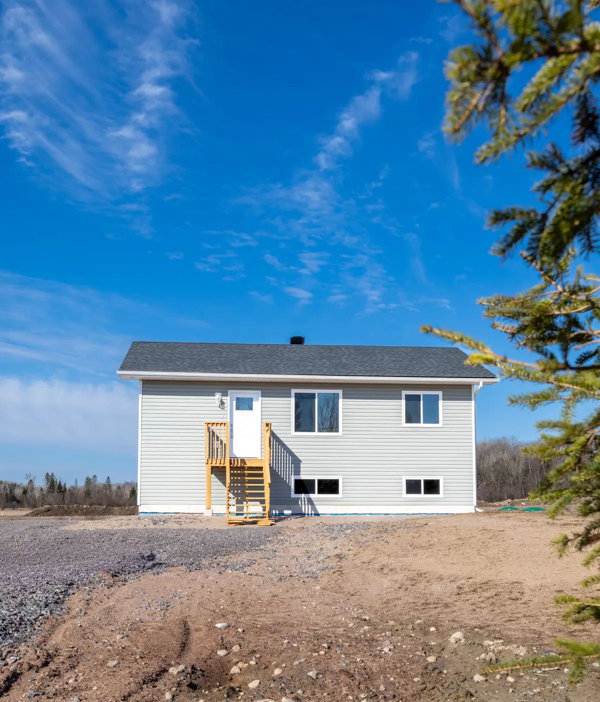 201 Talon CRES S, Bonfield, ON P0H 2E0