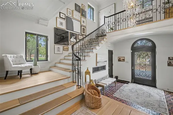 15 Elm AVE, Colorado Springs, CO 80906