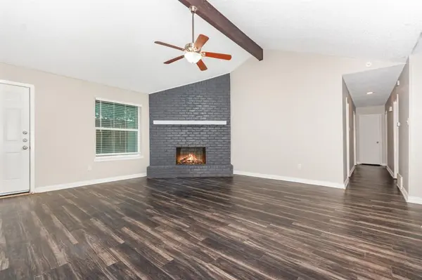 6908 Briardale Drive, North Richland Hills, TX 76182