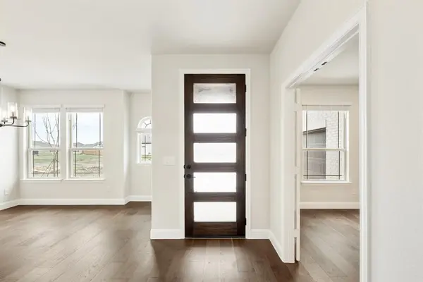 2125 Crosstimber Court, Aubrey, TX 76227