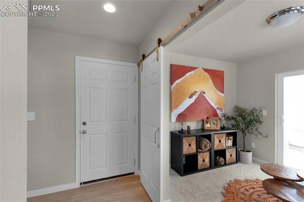 9258 Oro City LOOP, Colorado Springs, CO 80927