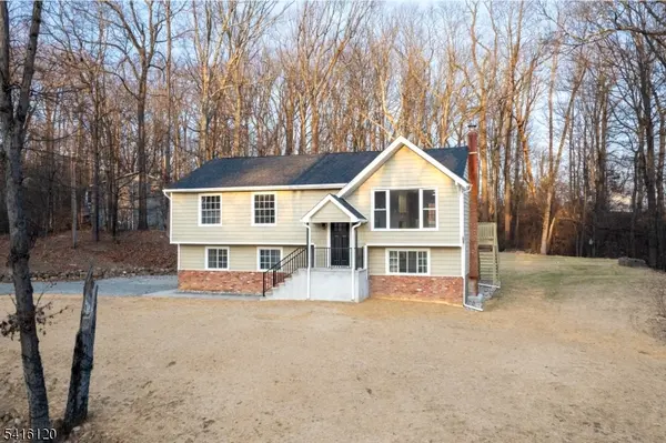 2 Fern Dr, Independence Twp., NJ 07840