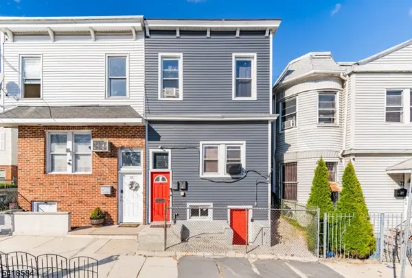 29 Victoria Ave, Newark City, NJ 07104