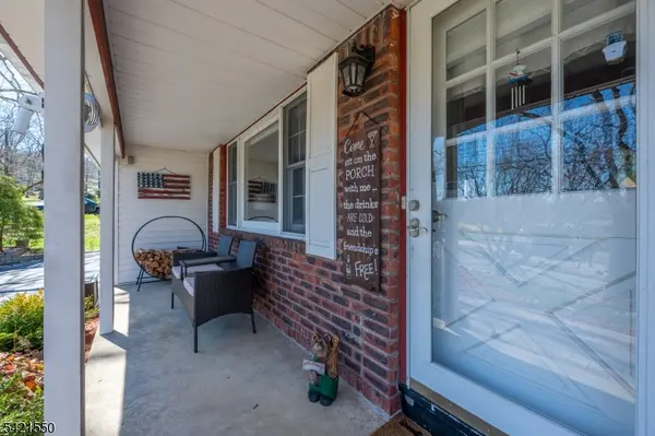 2 Upper High Crest Dr, West Milford Twp., NJ 07480