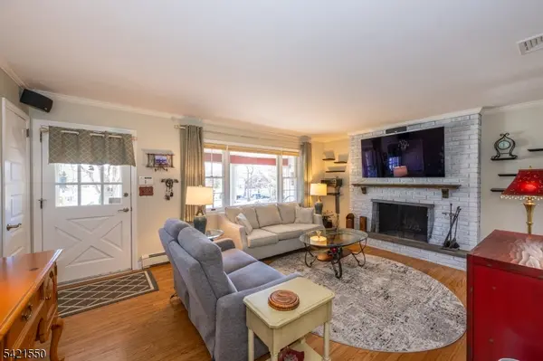 2 Upper High Crest Dr, West Milford Twp., NJ 07480