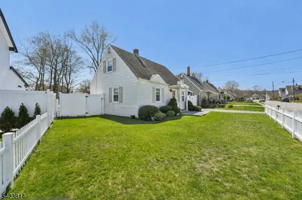 23 Smith Ave, Wanaque Boro, NJ 07420