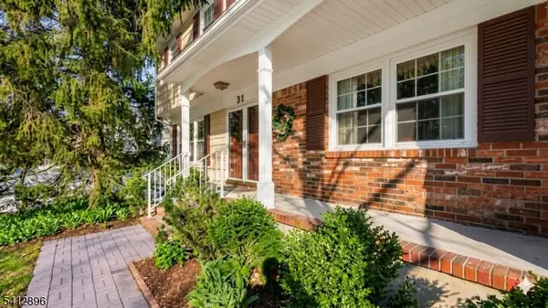 21 Lenape Trl, Warren Twp., NJ 07059