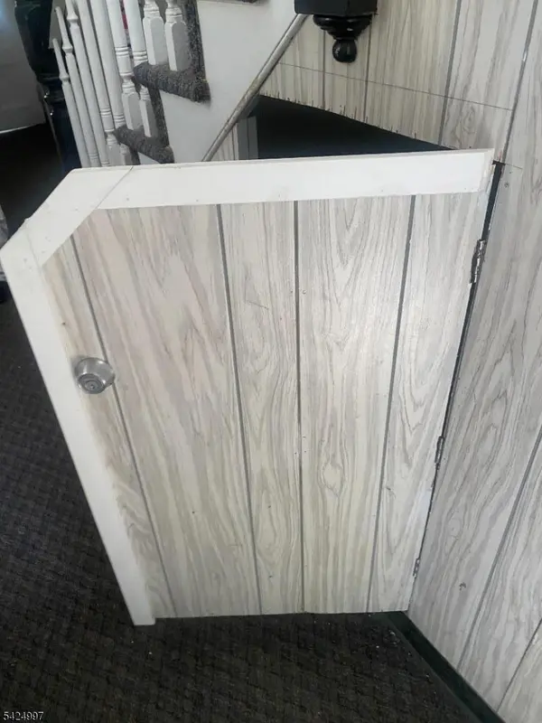 513 Valley St #1, Maplewood Twp., NJ 07040