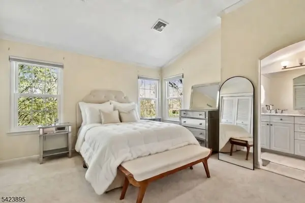 5 Mallard Lane, Bedminster Twp., NJ 07921