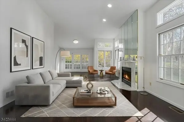 126 Worcester Dr, Wayne Twp., NJ 07470