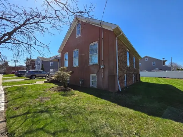 117 Grant St, Linden City, NJ 07036