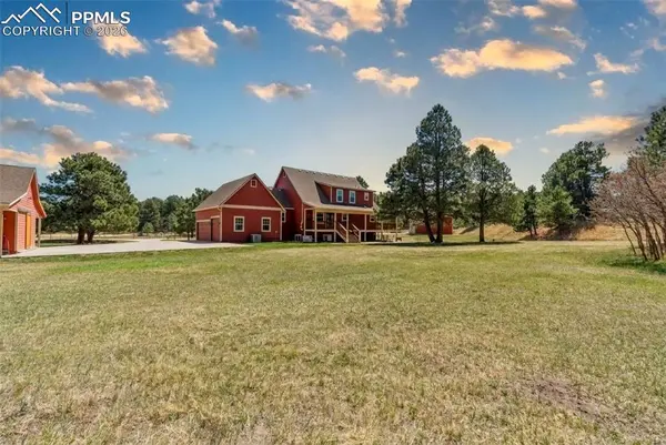 3711 Estates CIR, Larkspur, CO 80118