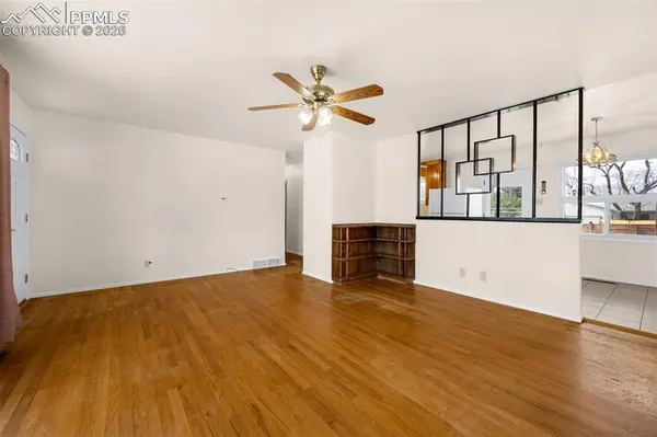 3406 N Institute ST, Colorado Springs, CO 80907