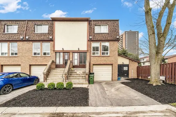 175 Trudelle ST #15, Toronto E08, ON M1J 3K5