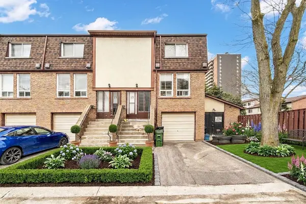 175 Trudelle ST #15, Toronto E08, ON M1J 3K5