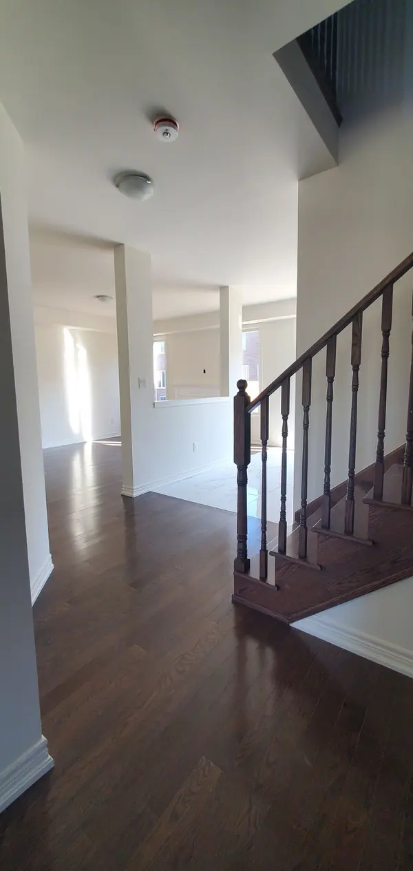 12 Lilestone DR, Brampton, ON L6X 0B3