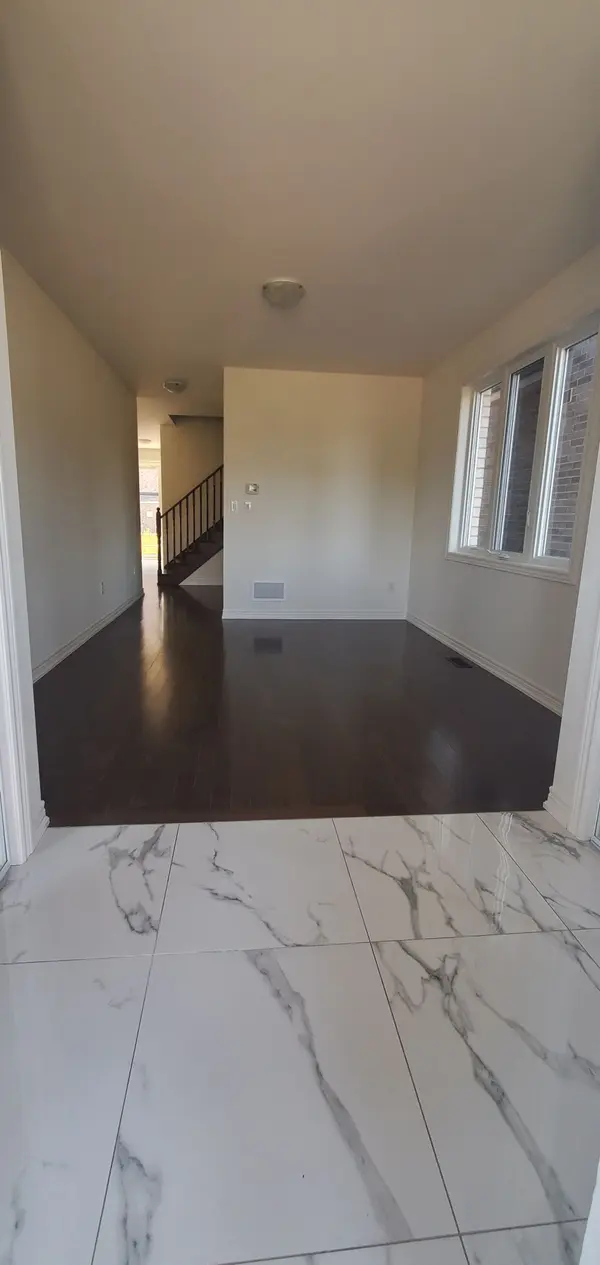 12 Lilestone DR, Brampton, ON L6X 0B3