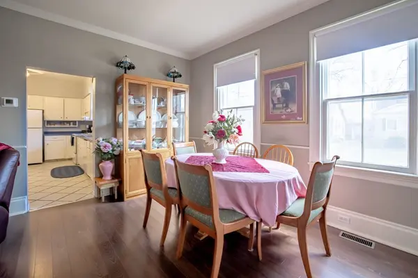 10 Wiley ST, St. Catharines, ON L2R 4E5