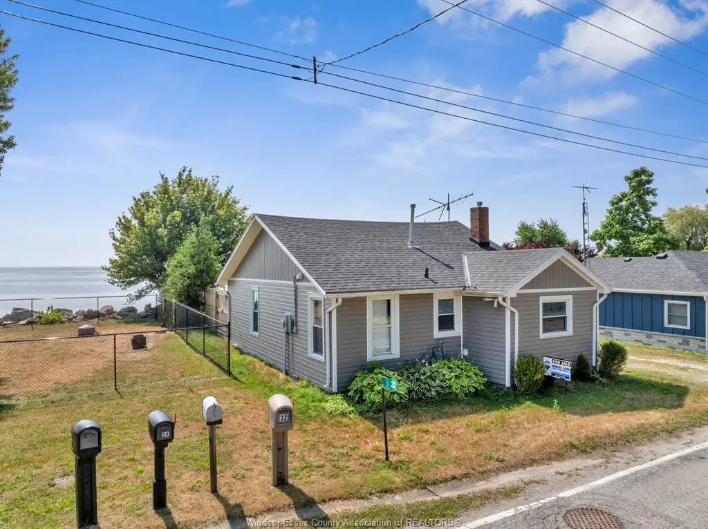 32 PULLEY Road, Leamington, ON N0P 2P0