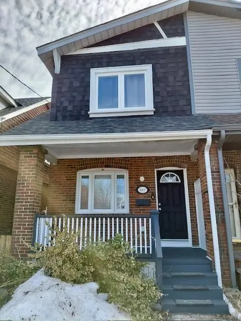 489 Mortimer AVE, Toronto E03, ON M4J 2G6