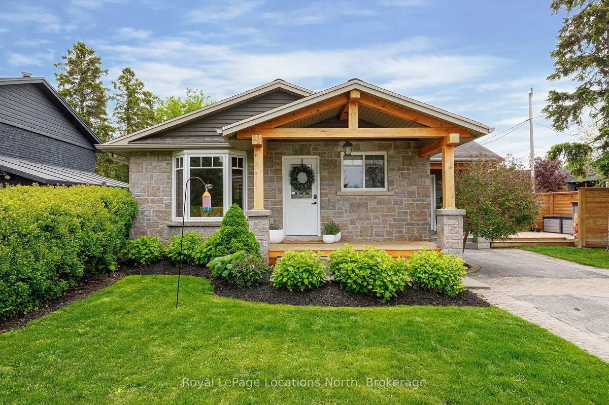 254 Third ST, Collingwood, ON L9Y 4E7