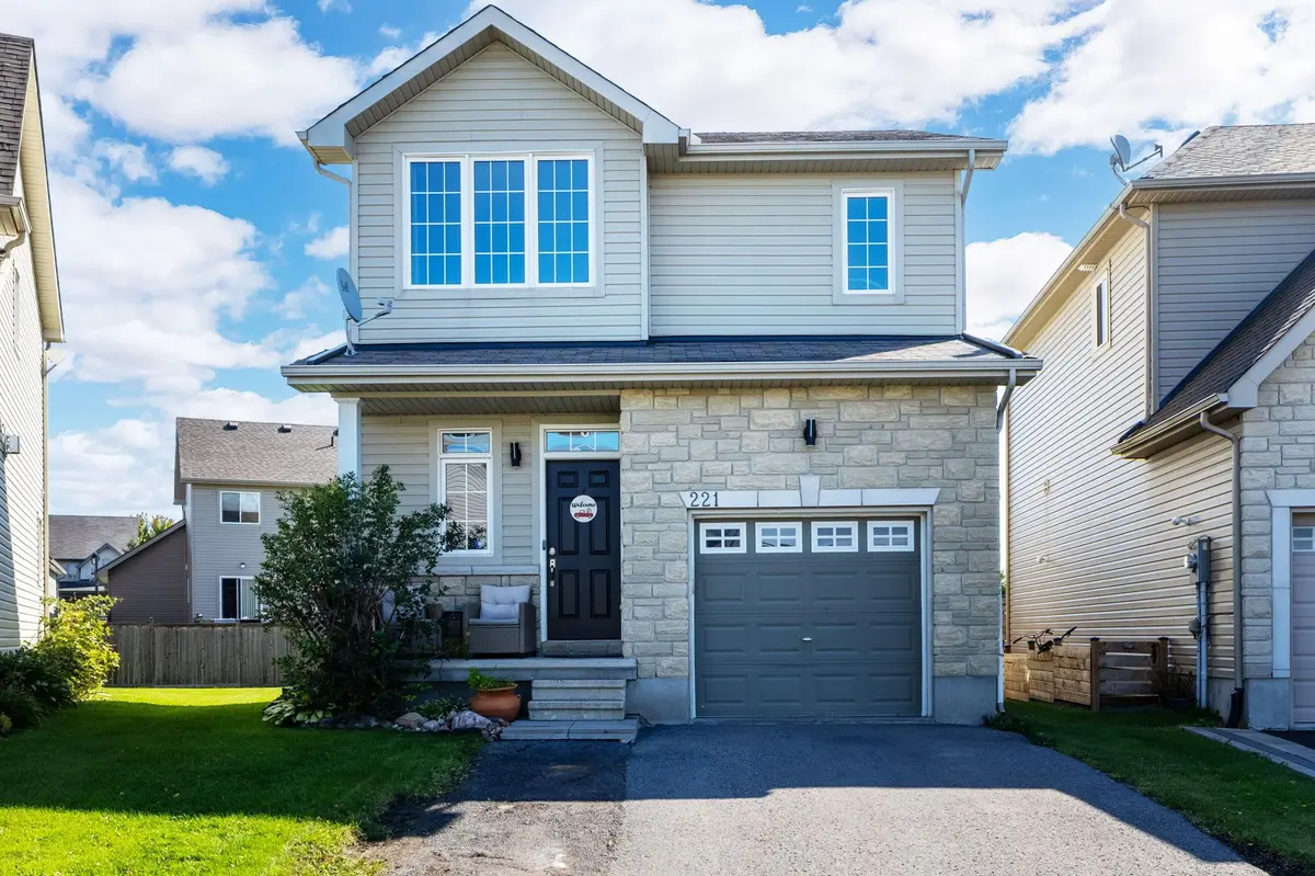 221 MERCURY ST, Clarence-rockland, ON K4K 0E8