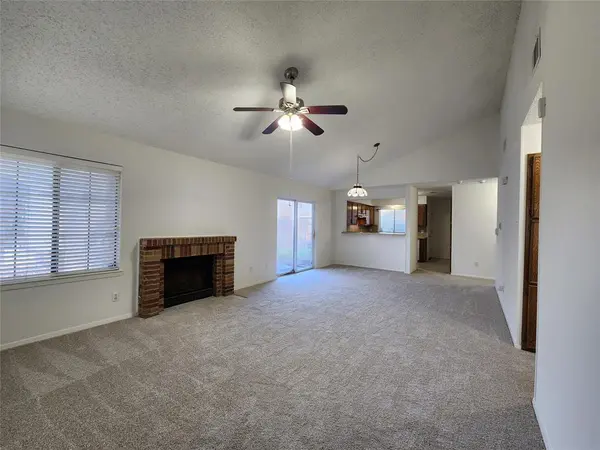 517 Harvest Hill Street, Lewisville, TX 75067