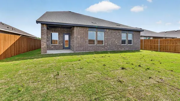 3343 Spaulding Drive, Paris, TX 75460