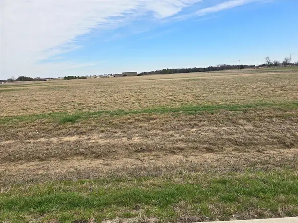 437 Cherry Creek Lane, Gordonville, TX 76245