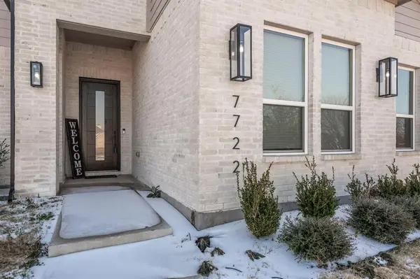 7722 Oak Garden Trail, Dallas, TX 75232