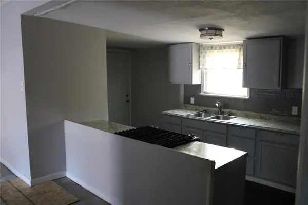 3858 Donalee Street, Fort Worth, TX 76119