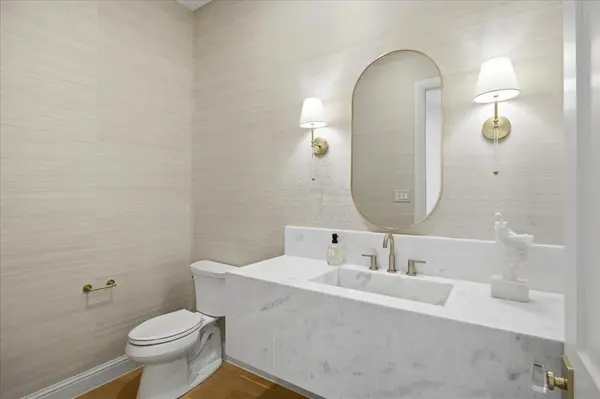 5043 Linnet Lane, Dallas, TX 75209