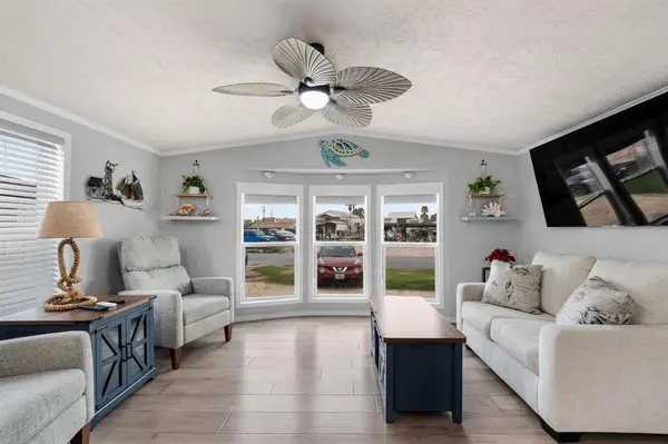 12 DeLuca Lane, Port Isabel, TX 78578