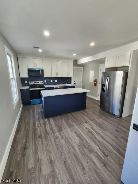 93 Hughes St #4, Maplewood Twp., NJ 07040