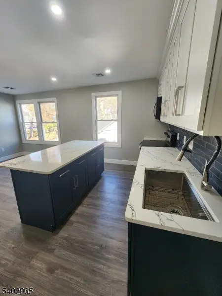 93 Hughes St #4, Maplewood Twp., NJ 07040