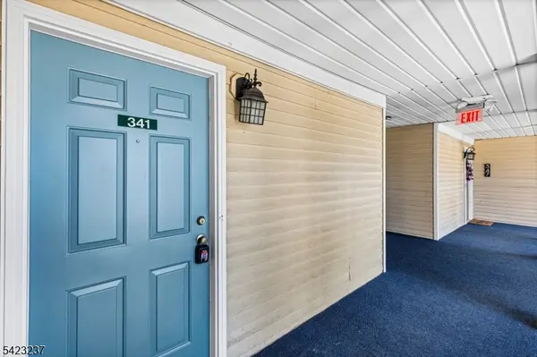 341 Silvia St, Ewing Twp., NJ 08628