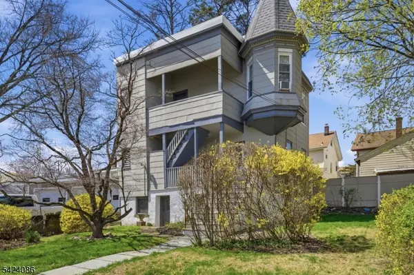 27 Longview St, West Orange Twp., NJ 07052