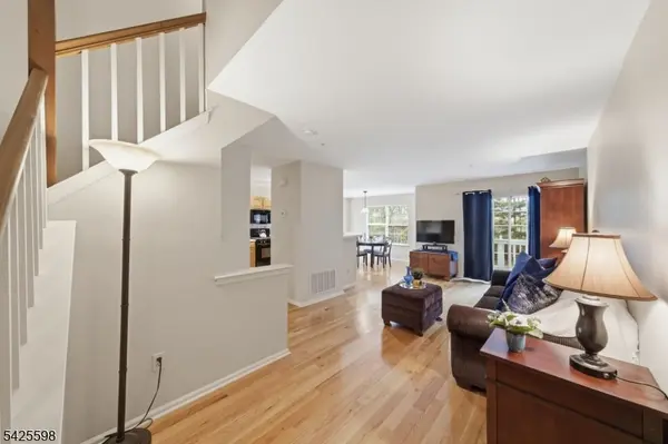 902 Hawley Ct #902, Denville Twp., NJ 07834