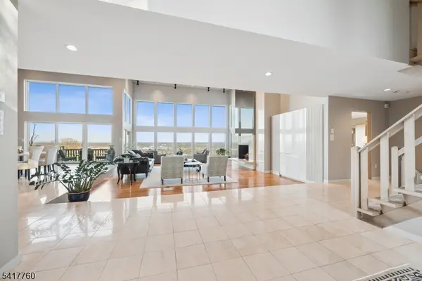 142 Deer Run, Green Brook Twp., NJ 07069