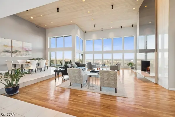 142 Deer Run, Green Brook Twp., NJ 07069